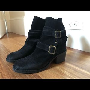 Fiorentini and baker suede boots